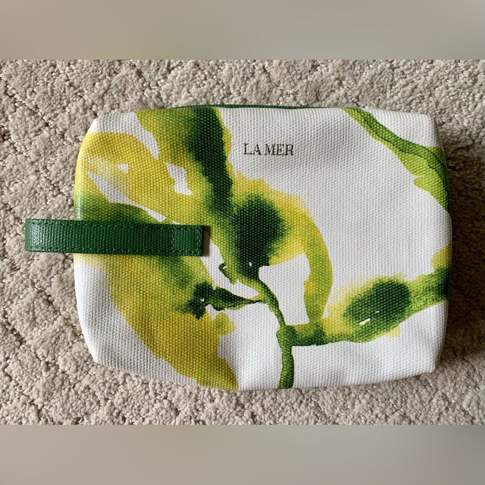 La Mer makeup pouch/cosmetic bag